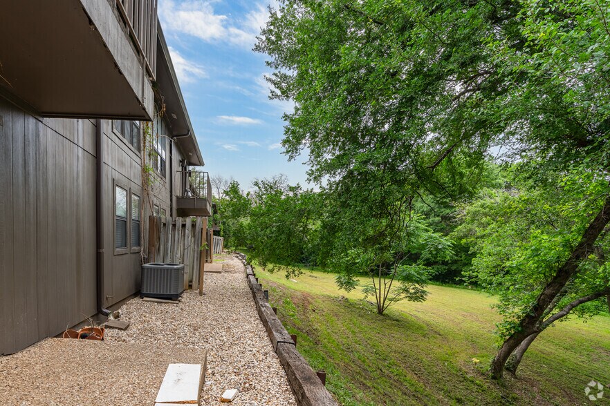 More Photos Of 2800 Stewart Dr, Waco Apartments For Sale