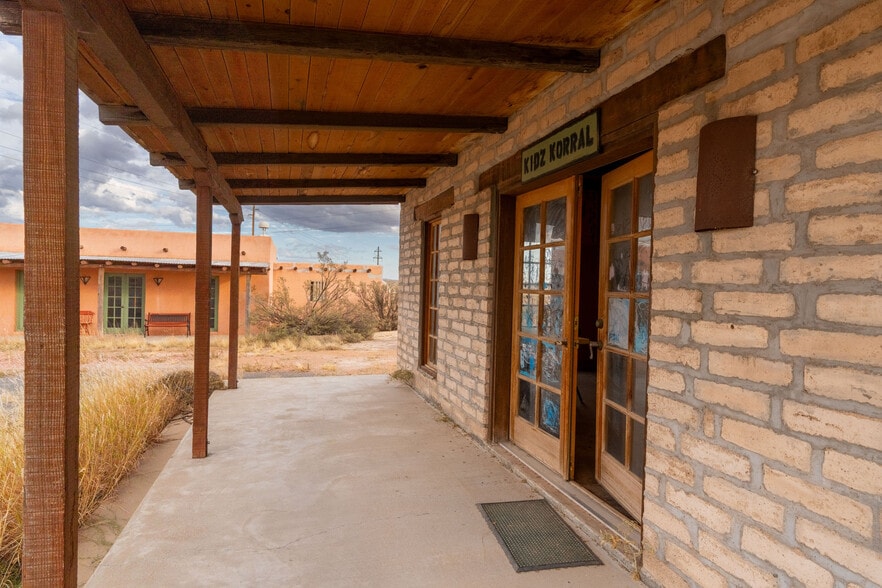 More Photos Of 1498 E. US-90, Marfa General Retail For Sale