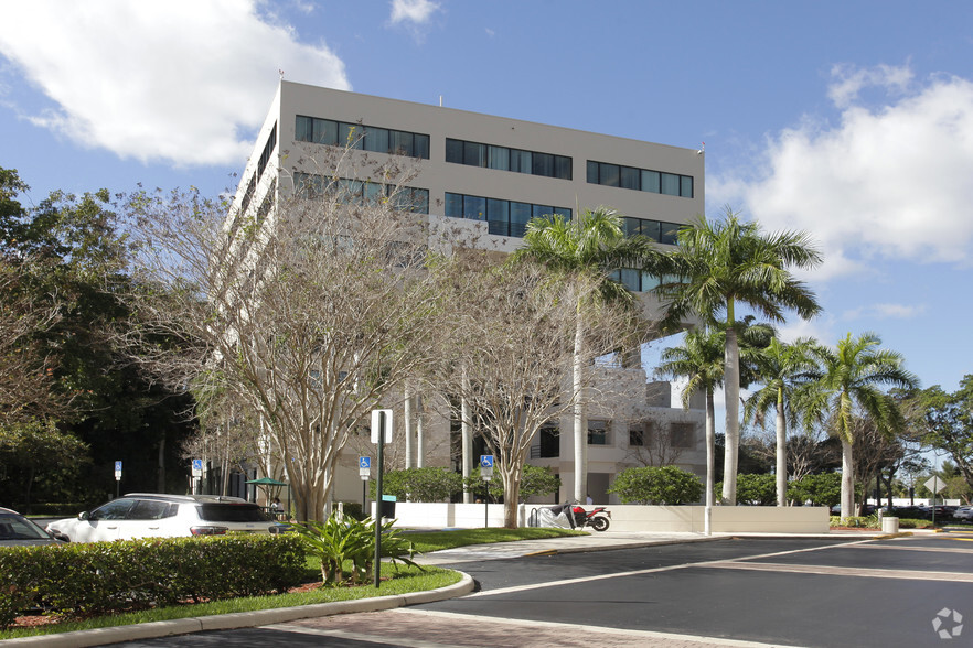 Primary Photo Of 6700 N Andrews Ave, Fort Lauderdale Office For Lease