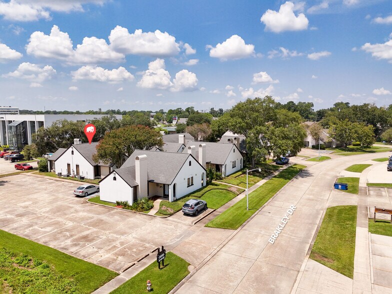 Primary Photo Of 2924 Brakley Dr, Baton Rouge Office For Sale