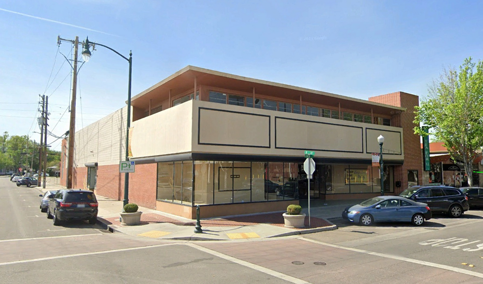 Primary Photo Of 104 W 10th St, Tracy Freestanding For Lease