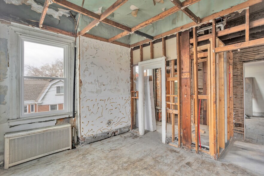 More Photos Of 5433 Broad St, Pittsburgh Assisted Living For Sale