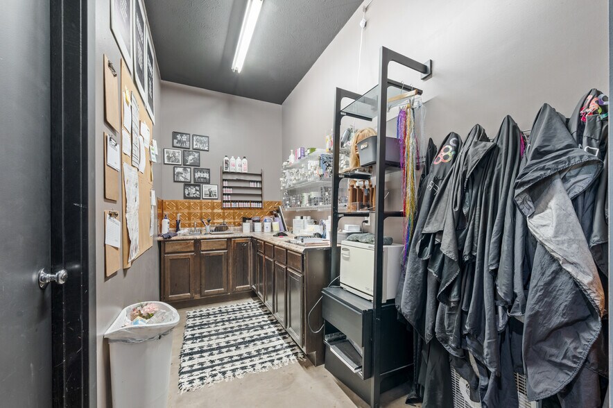 More Photos Of 8826 34 Rd, Cadillac Storefront For Sale