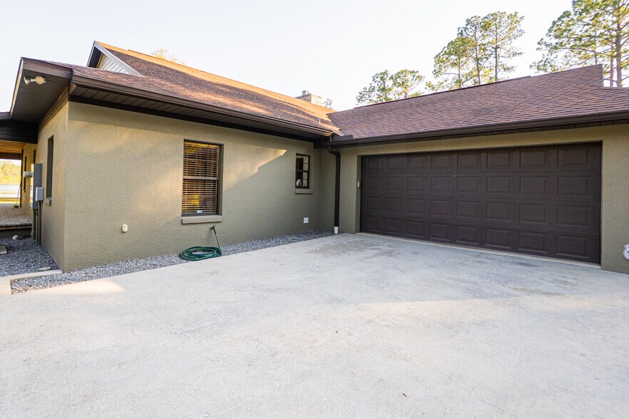 More Photos Of 8600 NE 147th Avenue Rd, Silver Springs Lodge Meeting Hall For Sale