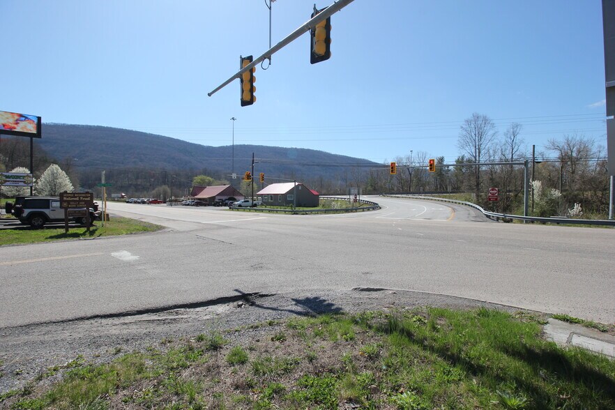 More Photos Of 34 Smokey Bear Ln, Covington Light Distribution For Sale