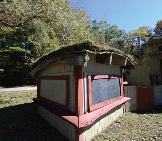 More Photos Of 16716 Rosman Hwy, Lake Toxaway Storefront Retail Residential For Lease