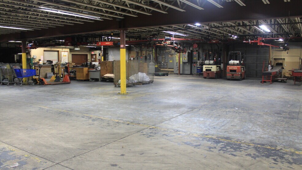 More Photos Of 901 6th St, Daytona Beach Industrial For Sale