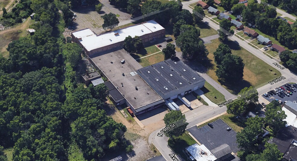 More Photos Of 126 Avenue C, Springfield Manufacturing For Lease