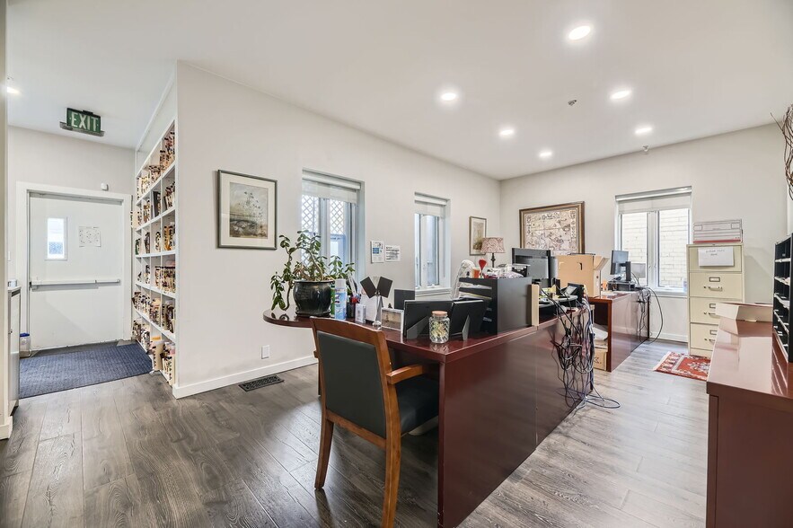 More Photos Of 1761 N Emerson St, Denver Loft Creative Space For Sale