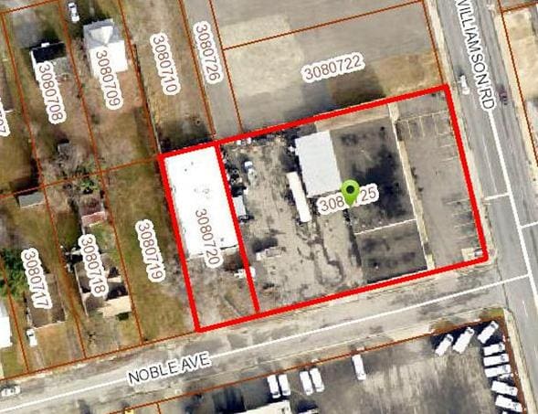 More Photos Of 2002 Williamson Rd NW, Roanoke Auto Repair For Lease