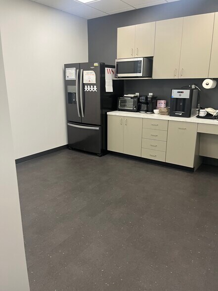 More Photos Of 42 Industrial Park Rd, Saco Office For Lease