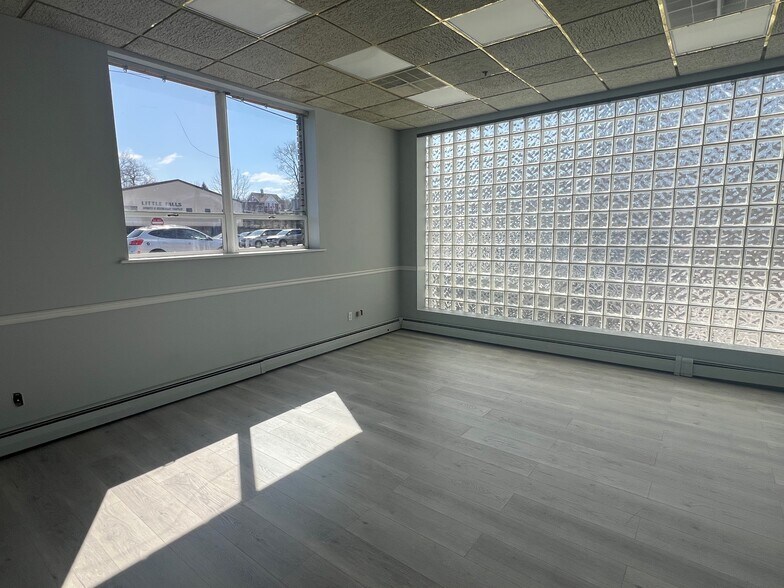 More Photos Of 175 Paterson Ave, Little Falls Industrial For Sale