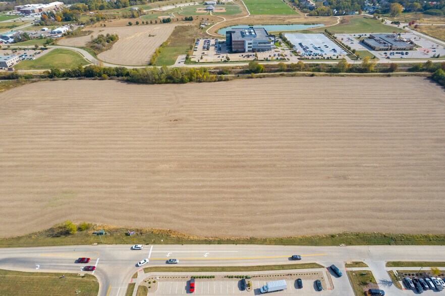 More Photos Of Crosspark Rd, Coralville Land For Sale