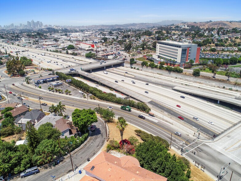 More Photos Of 1602 Steele Ave, Los Angeles Land For Sale