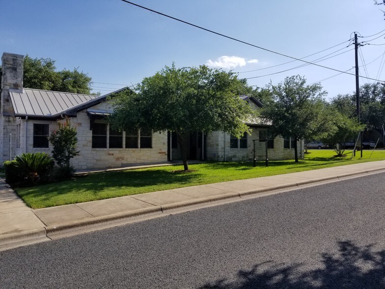 More Photos Of 5901 Old Fredericksburg Rd, Austin Medical For Sale