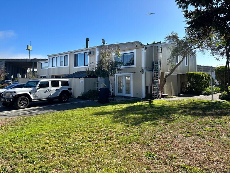 More Photos Of 150 Shoreline Hwy, Mill Valley Apartments For Sale
