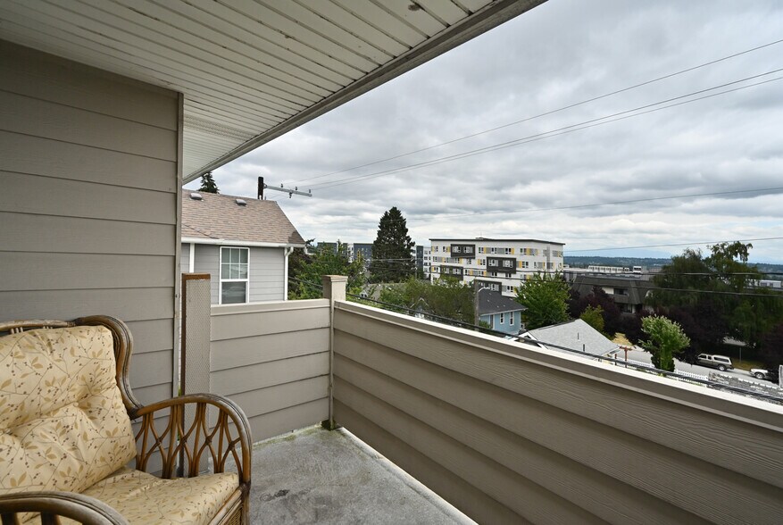 More Photos Of 3319 Oakes Ave, Everett Apartments For Sale