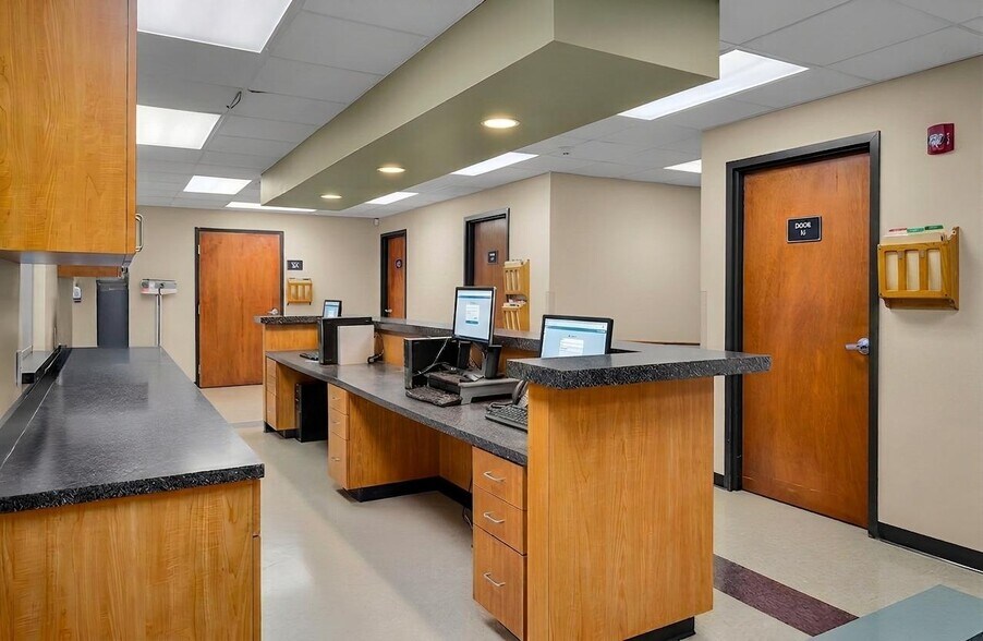 More Photos Of 1450 Jones Dairy Rd, Jasper Medical For Lease