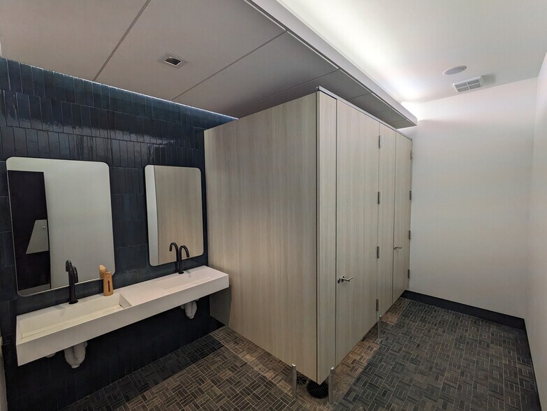 More Photos Of 6405 W Wilkinson Blvd, Belmont Office For Lease