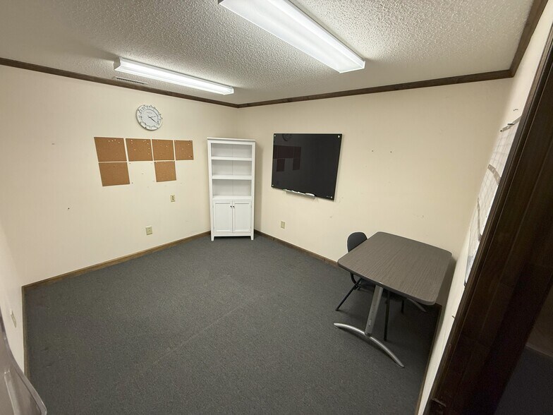 More Photos Of 144 Industrial Dr, Forest City Warehouse For Lease