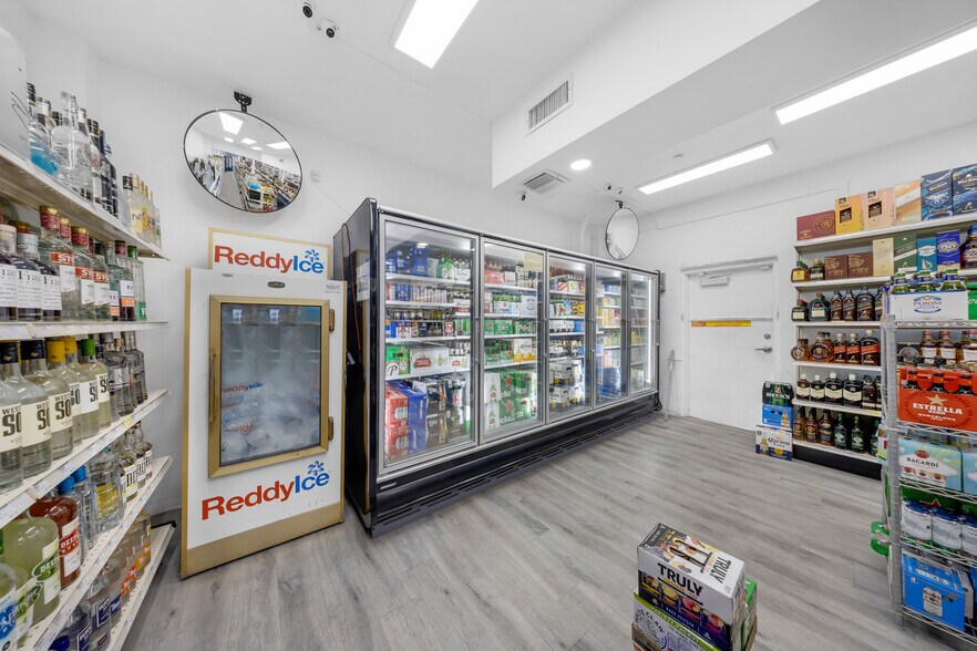 More Photos Of 2597 SW 37th Ave, Miami Storefront Retail Residential For Sale