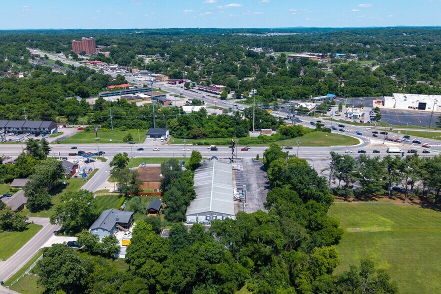 More Photos Of 4803 Old Hickory Blvd, Hermitage Freestanding For Lease