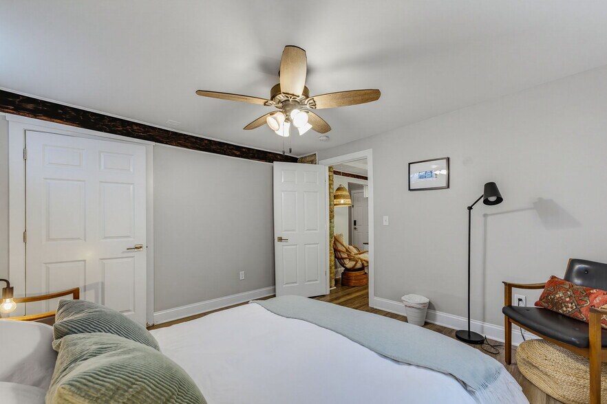 More Photos Of 2436 S Wentworth Ave, Milwaukee Apartments For Sale
