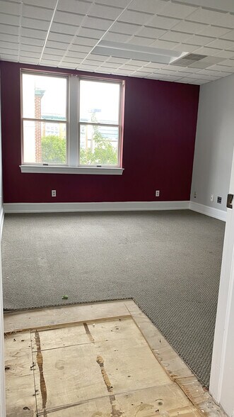 More Photos Of 15 S Gordons Aly, Atlantic City Apartments For Sale