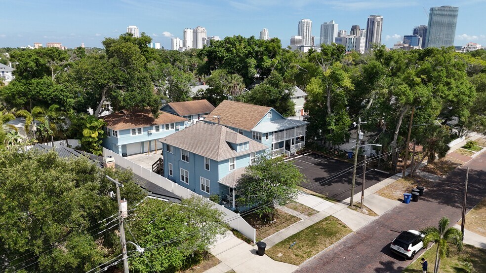 More Photos Of 945 Crescent Lake Dr N, Saint Petersburg Apartments For Sale