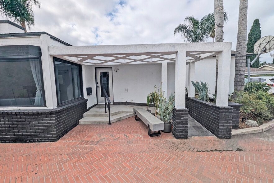 More Photos Of 13691 Red Hill Ave, Tustin Medical For Sale