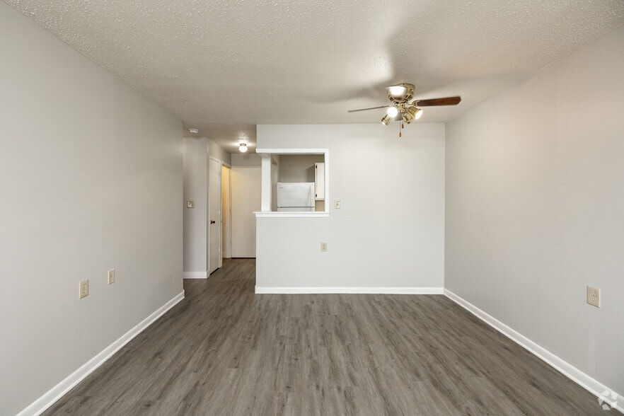 More Photos Of 1104 8th St, Boone Apartments For Sale