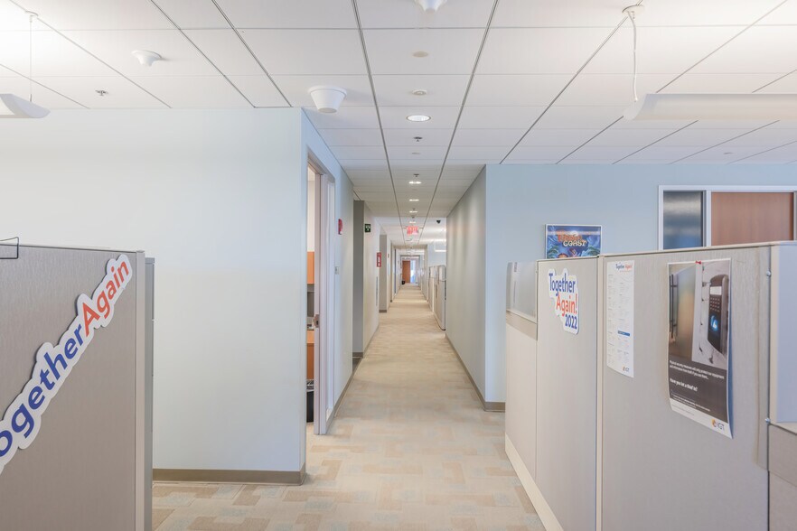 More Photos Of 10 Memorial Blvd, Providence Office For Lease
