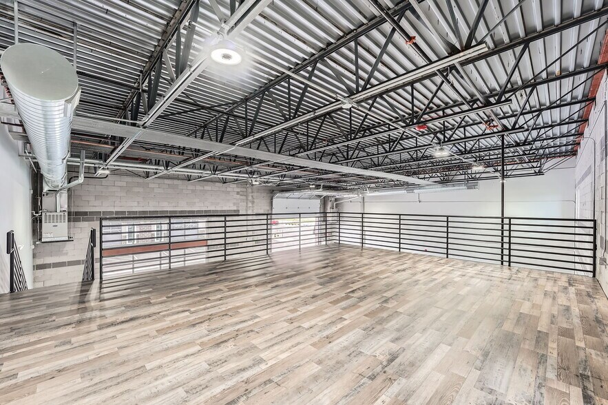 More Photos Of 10262 Dransfeldt Rd, Parker Light Distribution For Sale