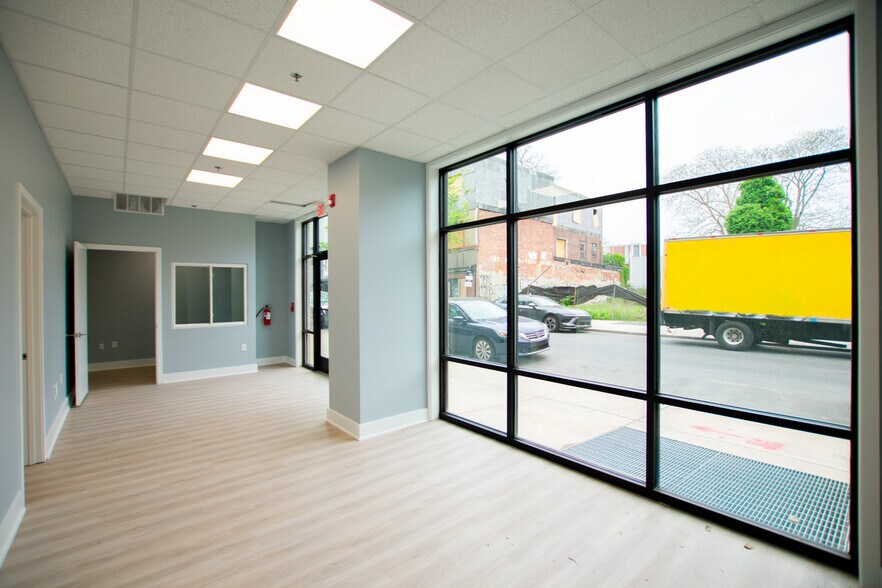 More Photos Of 1420 Point Breeze Ave, Philadelphia Apartments For Lease