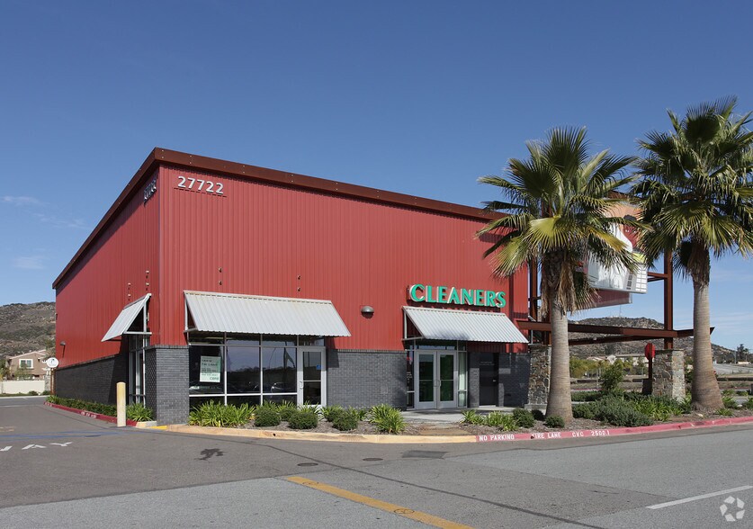 More Photos Of 27722 Clinton Keith Rd, Murrieta Freestanding For Sale