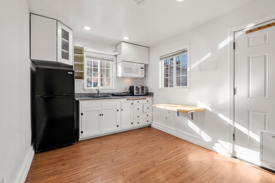 More Photos Of 1039 Channing Way, Berkeley Apartments For Sale