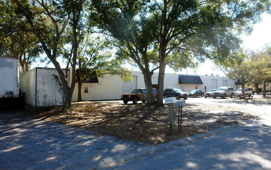 More Photos Of 14401 60th St N, Clearwater Warehouse For Lease