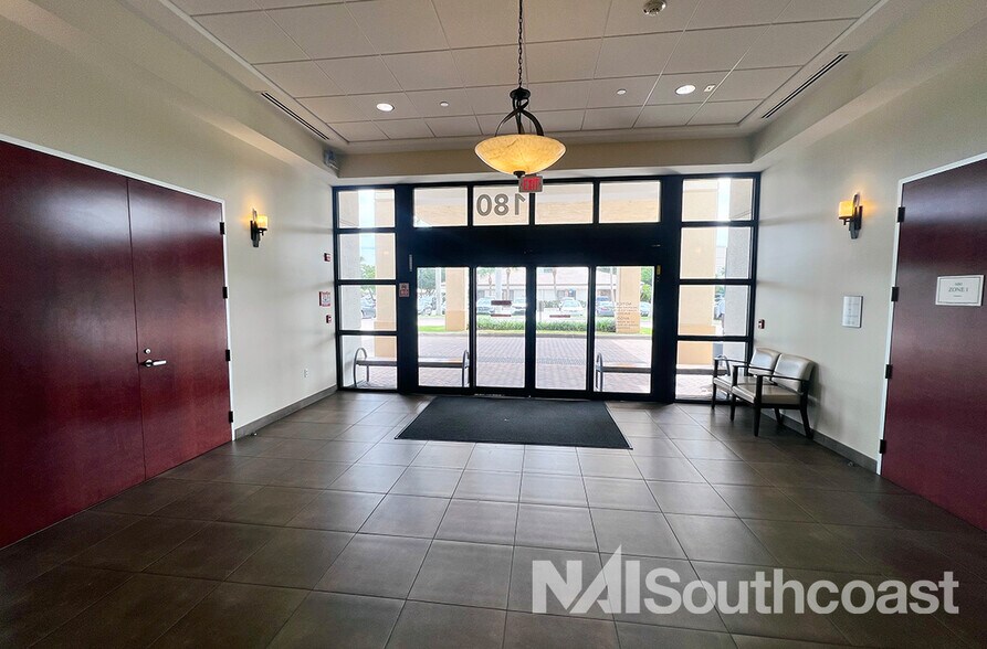 More Photos Of 180 John F Kennedy Dr, Atlantis Medical For Lease