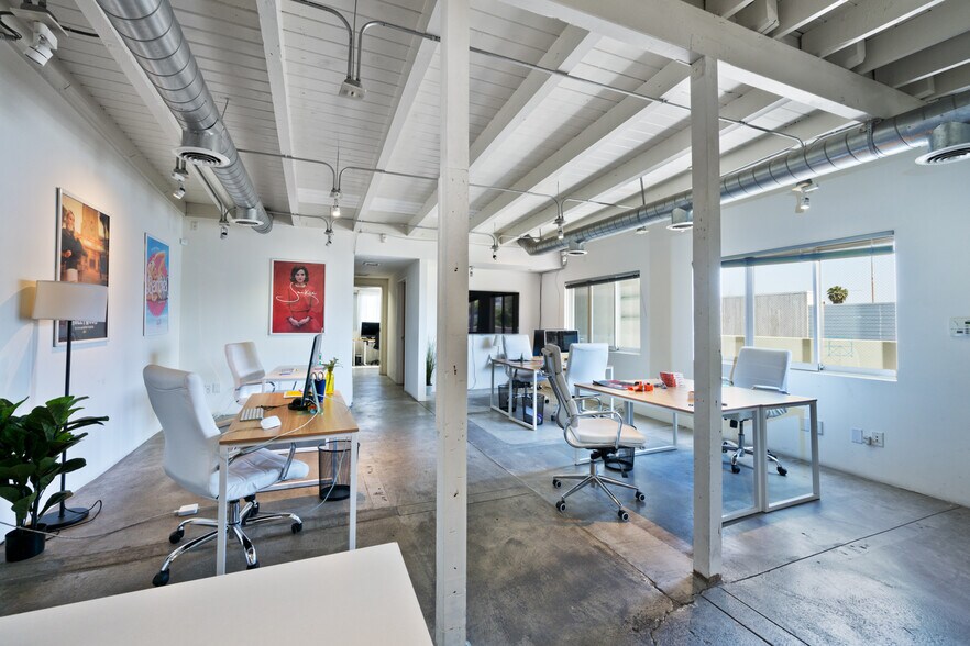 More Photos Of 3347 Motor Ave, Los Angeles Loft Creative Space For Lease
