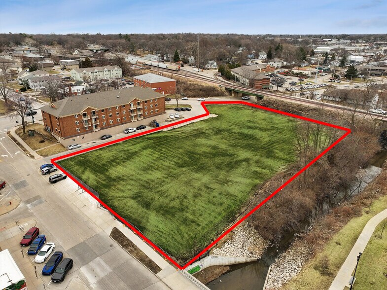 More Photos Of 305 Prentiss st, Iowa City Land For Sale