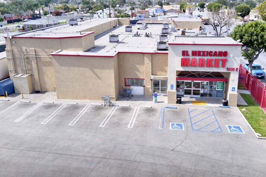 Primary Photo Of 1900 E Alondra Blvd, Compton Supermarket For Sale
