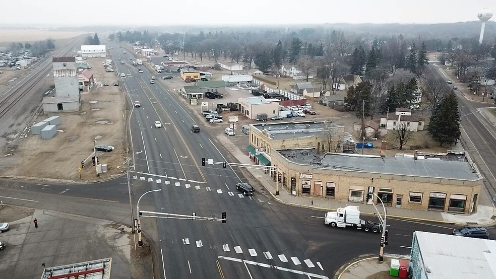 More Photos Of 12 Hwy 10 N, Royalton Bar For Sale