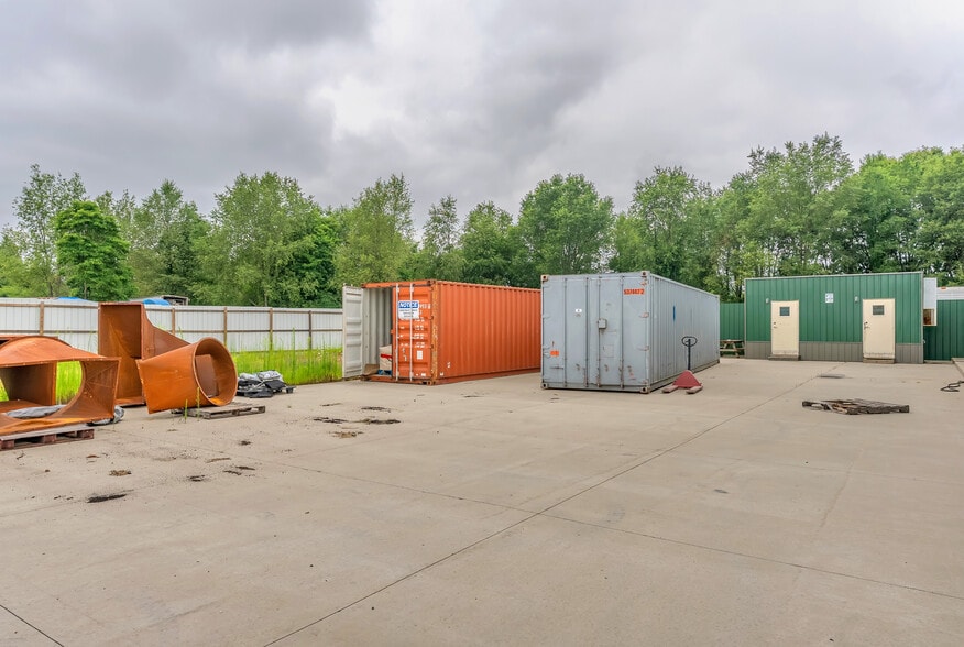 More Photos Of 21736 Bedford Rd N, Battle Creek Industrial For Sale