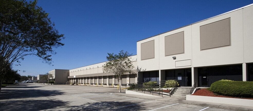 Primary Photo Of 2901 Titan Row, Orlando Warehouse For Lease
