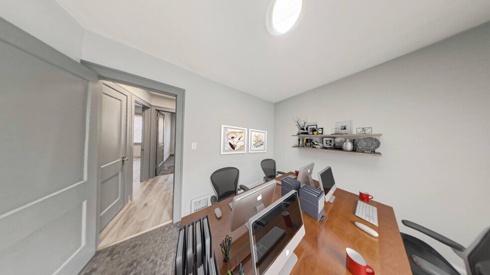 More Photos Of 18519 Underwood Ave, Cleveland Loft Creative Space For Lease