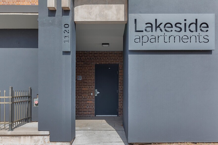 More Photos Of 1120 E Parkway Ave, Oshkosh Multifamily For Sale