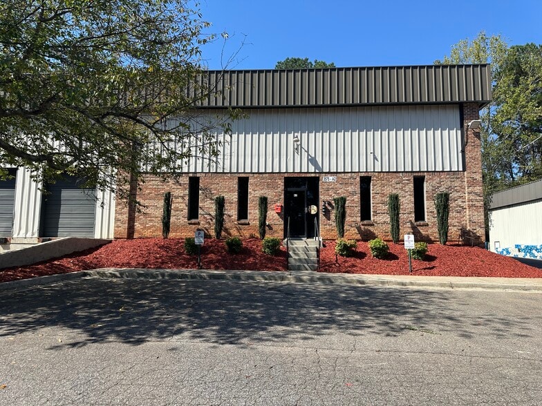 Primary Photo Of 3575 Trotter Dr, Alpharetta Warehouse For Lease