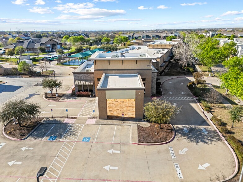 More Photos Of 1507 W Hebron Pky, Carrollton Schools For Sale