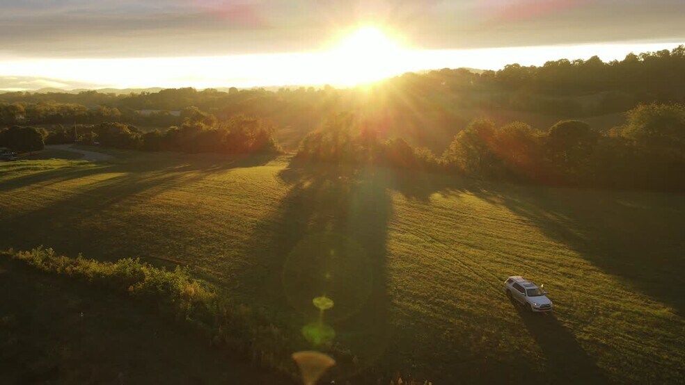 More Photos Of Boones Creek RD. and I-26, Johnson City Land For Lease