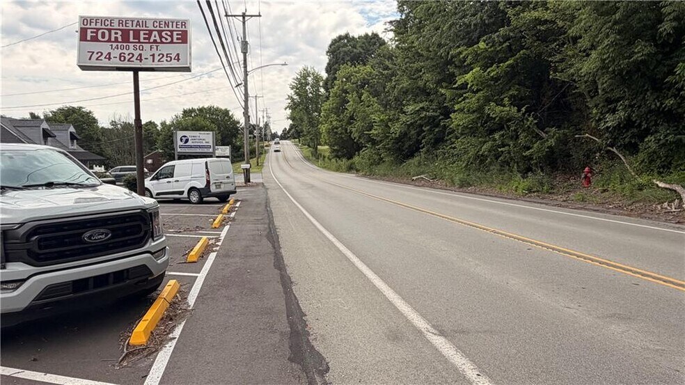 More Photos Of 3136 Brodhead Rd, Aliquippa Storefront Retail Residential For Lease